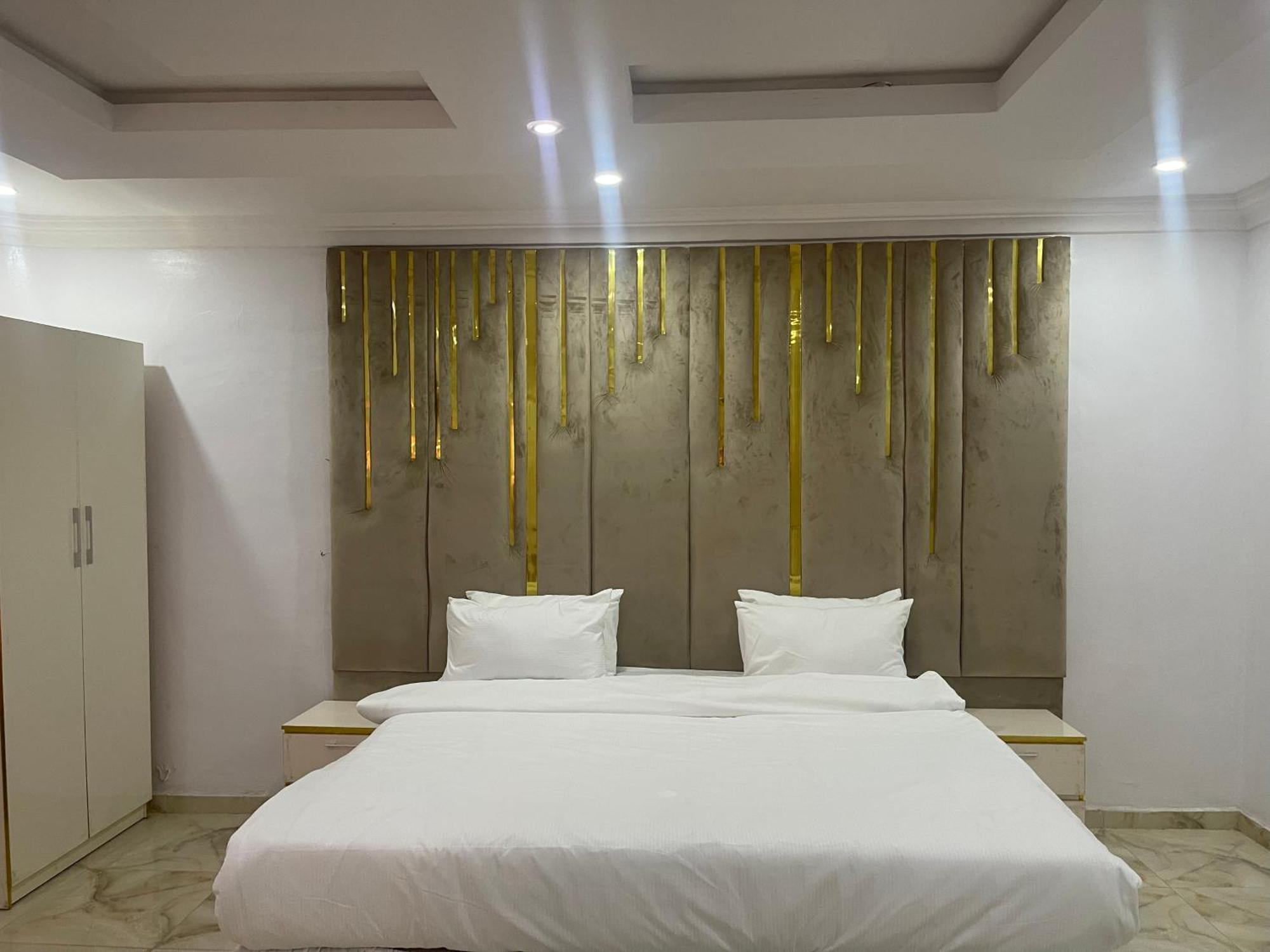 White Gold Hotel Ikeja Exterior foto